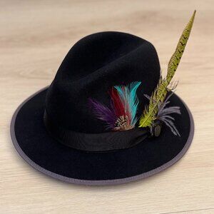 EUC Goorin Bros 100% Wool Feather Embellished Classic Fedora (Unisex Large)